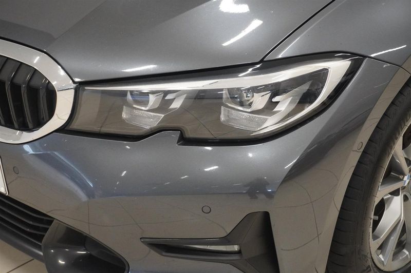 BMW 320 bild 4