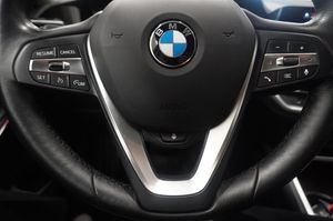 BMW 320 bild 13