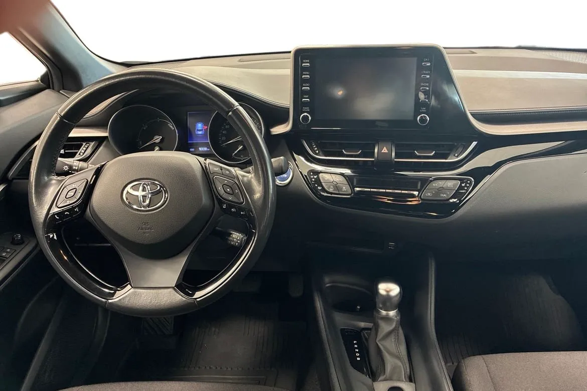 Vehicle image 7