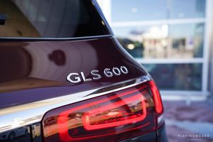 Mercedes GLS600 bild 8
