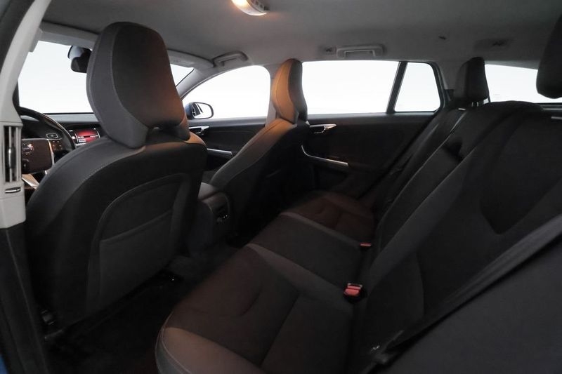 Volvo V60 bild 19