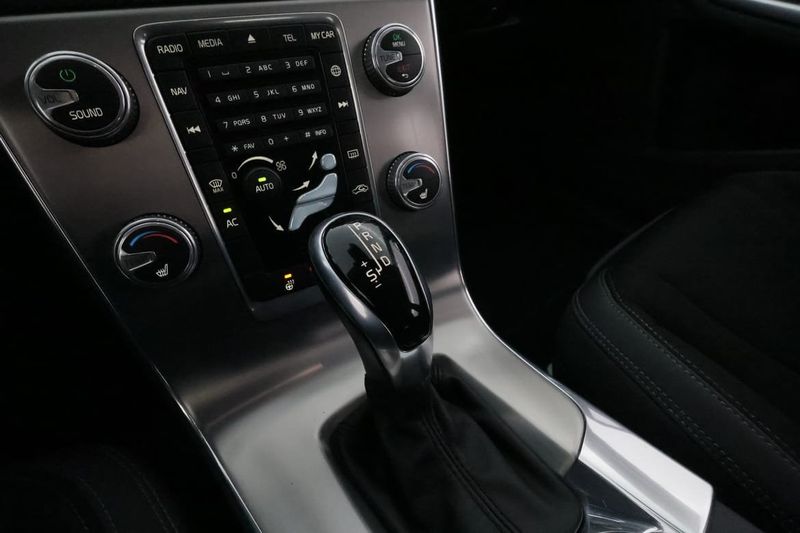 Volvo V60 bild 21