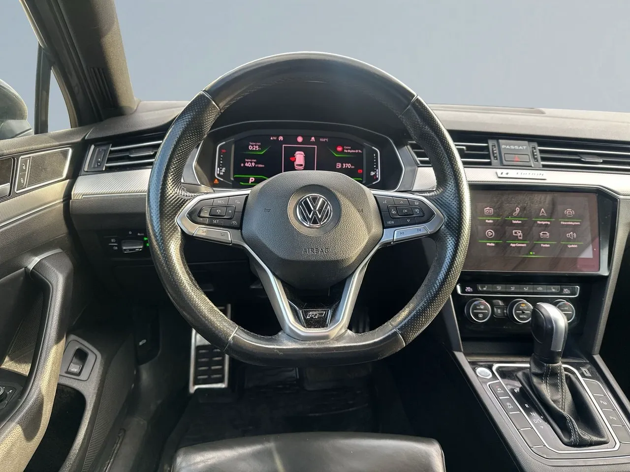 Volkswagen Passat bild 9