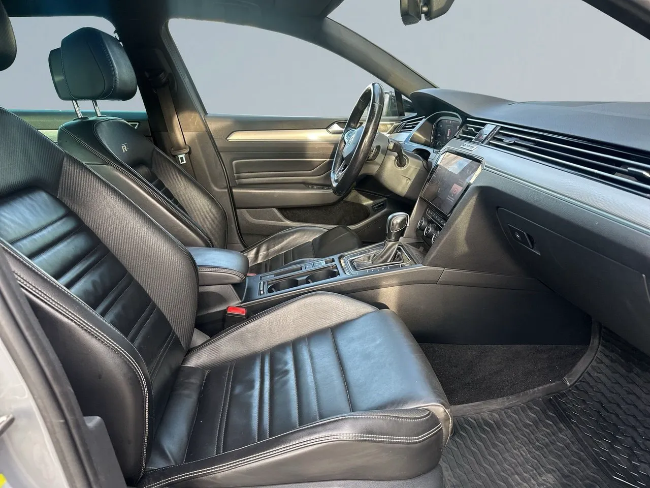 Volkswagen Passat bild 10