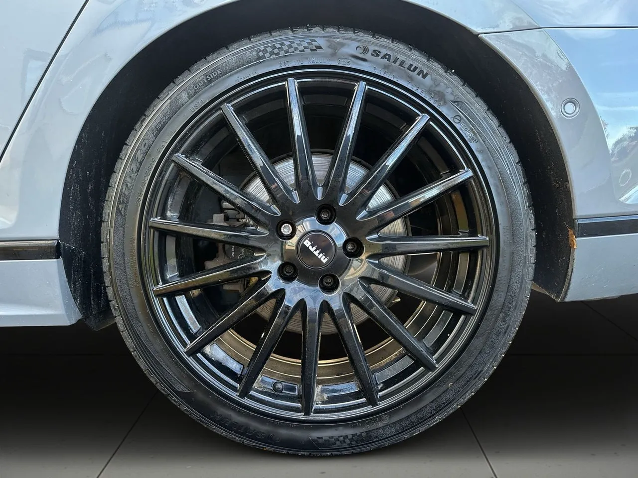 Volkswagen Passat bild 14