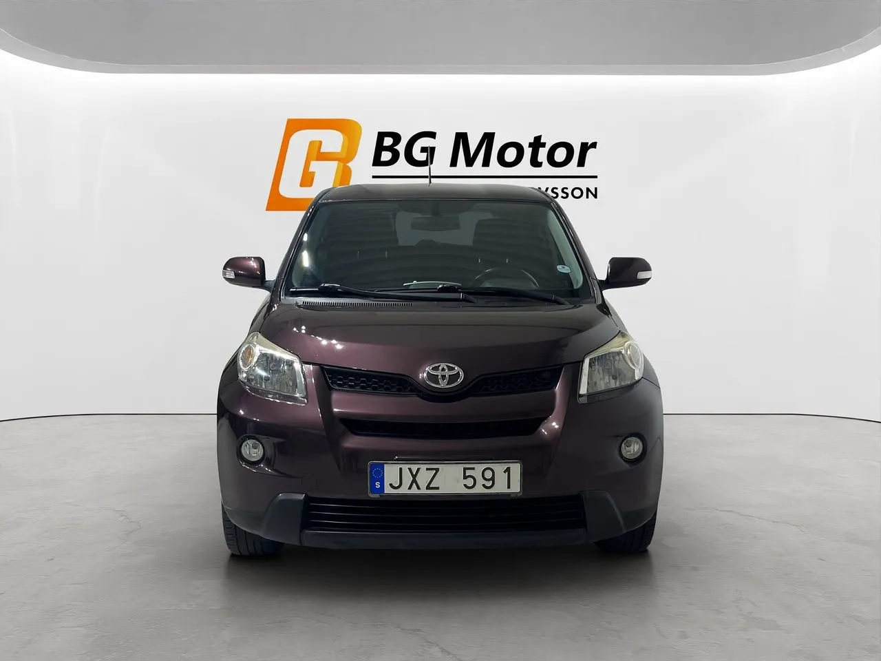 Vehicle image 1
