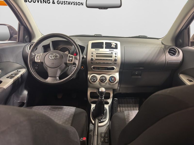 Toyota Urban Cruiser bild 13