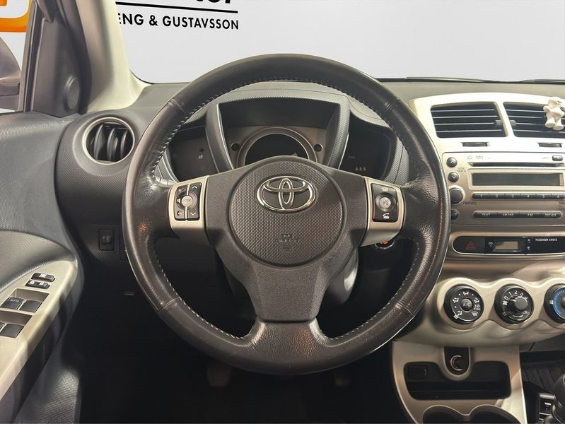 Toyota Urban Cruiser bild 14