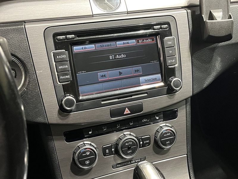 Volkswagen Passat bild 18