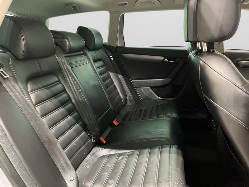 Volkswagen Passat bild 11