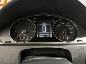 Volkswagen Passat bild 17