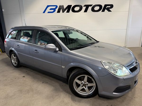 Opel Vectra Sedan 2.2 Direct Euro 4 *323kr/ Mån * AUTOMAT* - 2007