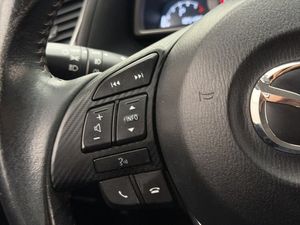 Mazda 3 bild 17