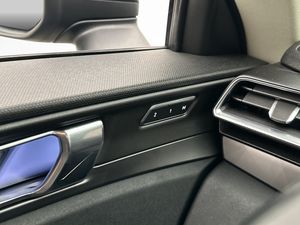 Lynk & Co 01 bild 31