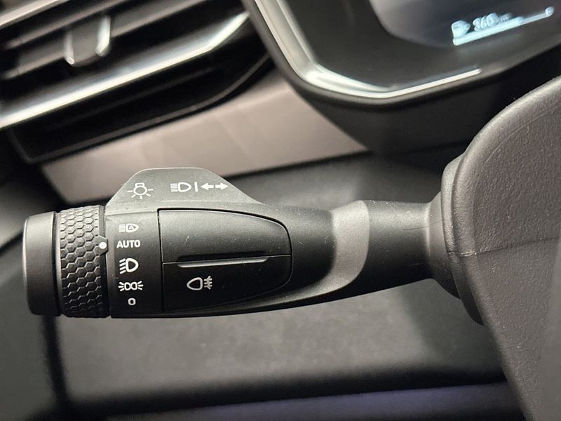Lynk & Co 01 bild 19