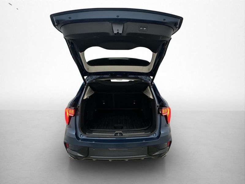 Lynk & Co 01 bild 34