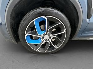 Lynk & Co 01 bild 36