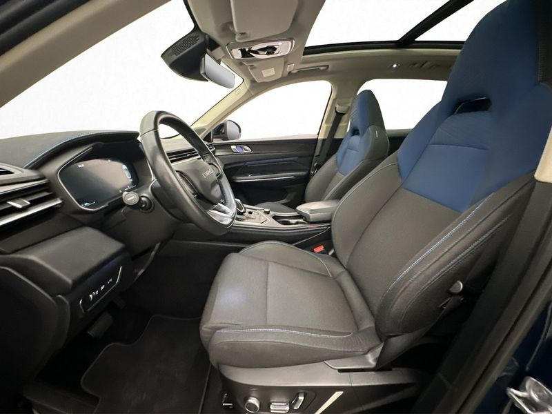 Lynk & Co 01 bild 12