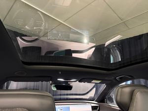 Mazda CX-6e bild 14