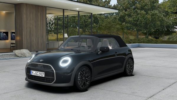MINI Cooper C Cabrio Paket M Favoured Trim | Ränta 0,95% - 2026