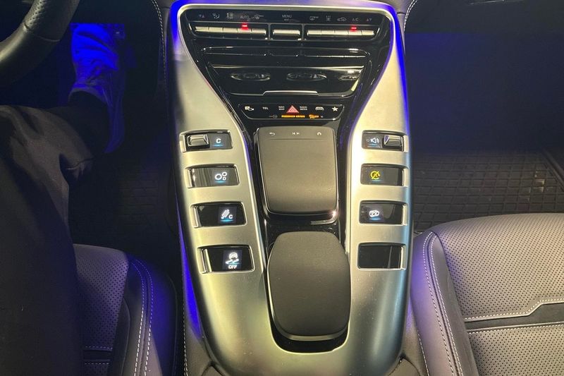 Mercedes AMG GT bild 18
