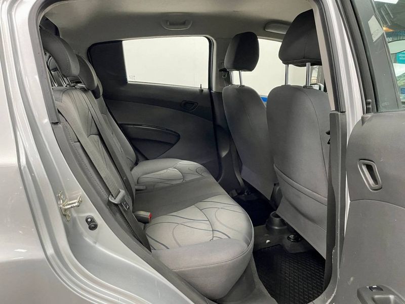 Chevrolet Spark bild 12