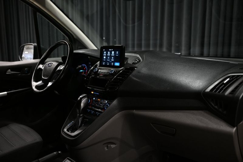 Ford Tourneo Connect bild 33