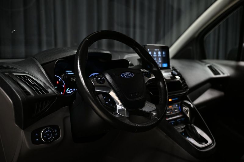 Ford Tourneo Connect bild 22