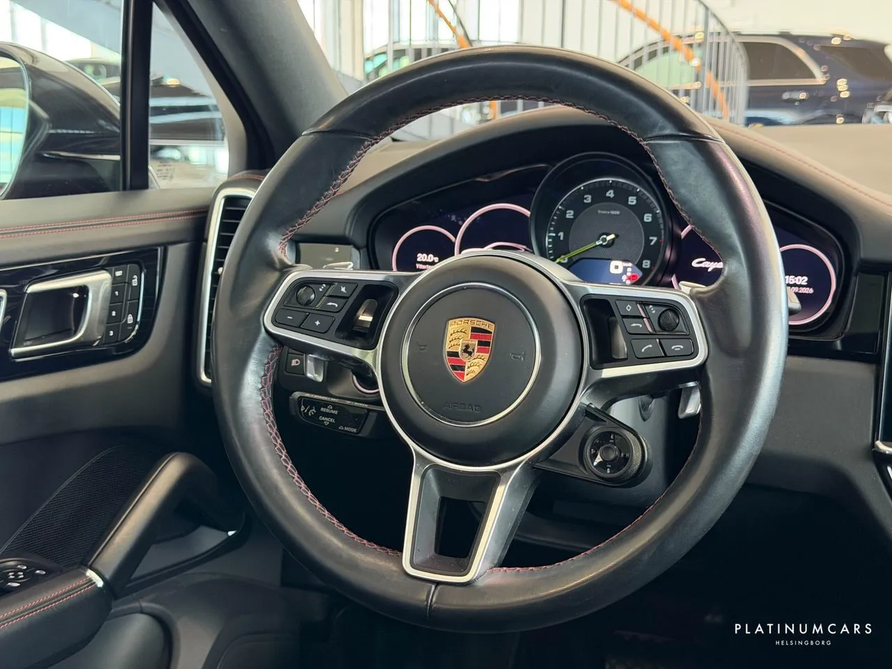 Vehicle image 7