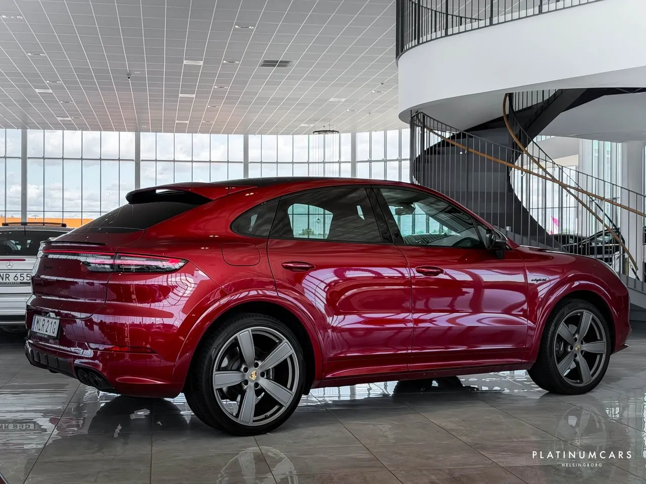 Vehicle image 21
