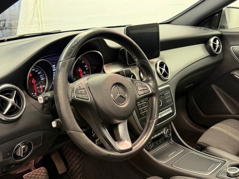 Mercedes CLA220 bild 11