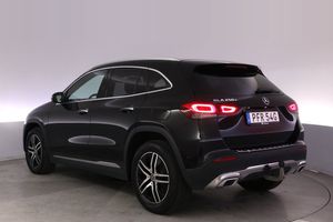 Mercedes GLA250 bild 4
