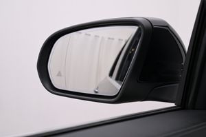 Mercedes GLA250 bild 24