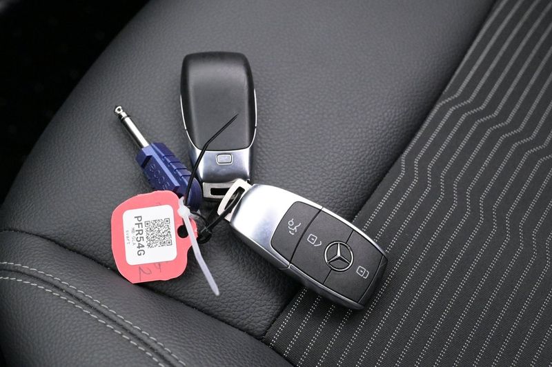Mercedes GLA250 bild 23