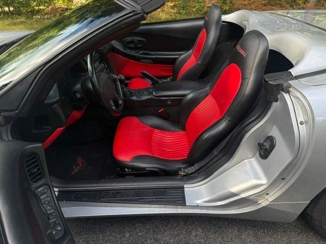 Chevrolet Corvette bild 13