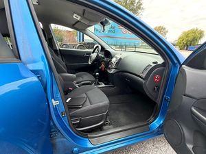 Hyundai i30 bild 7