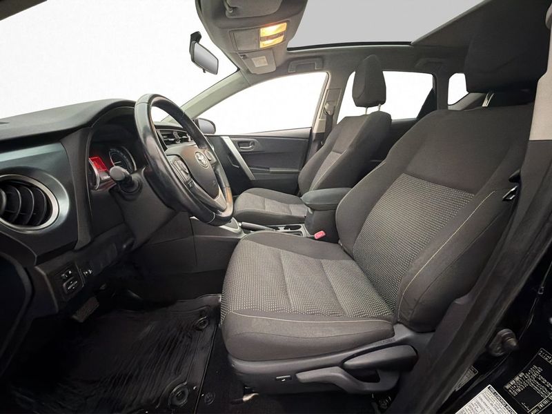 Toyota Auris bild 19
