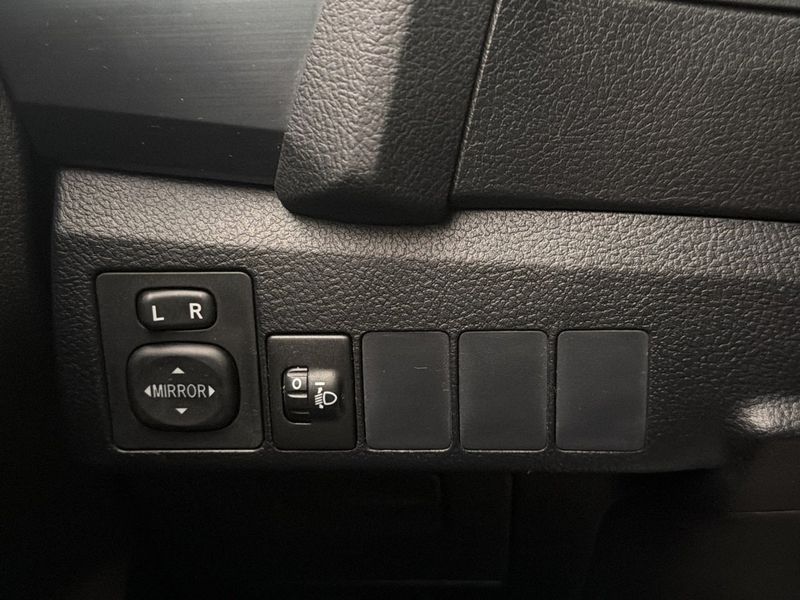 Toyota Auris bild 28