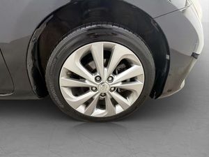 Toyota Auris bild 29