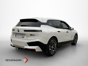 BMW iX bild 8