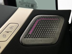 BMW iX bild 13