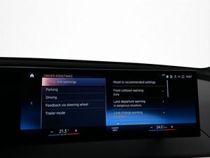 BMW iX bild 30