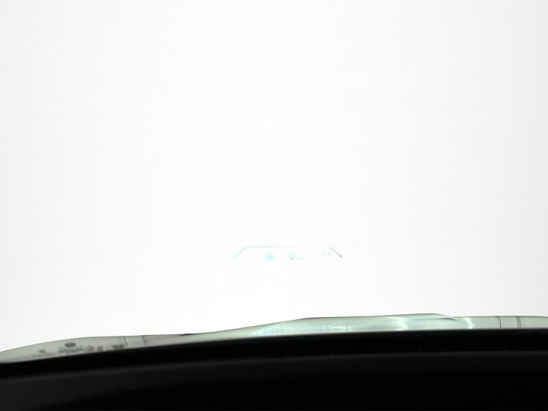 BMW iX bild 24