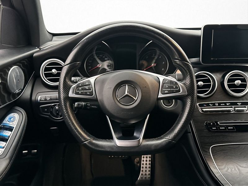Mercedes GLC220 bild 19