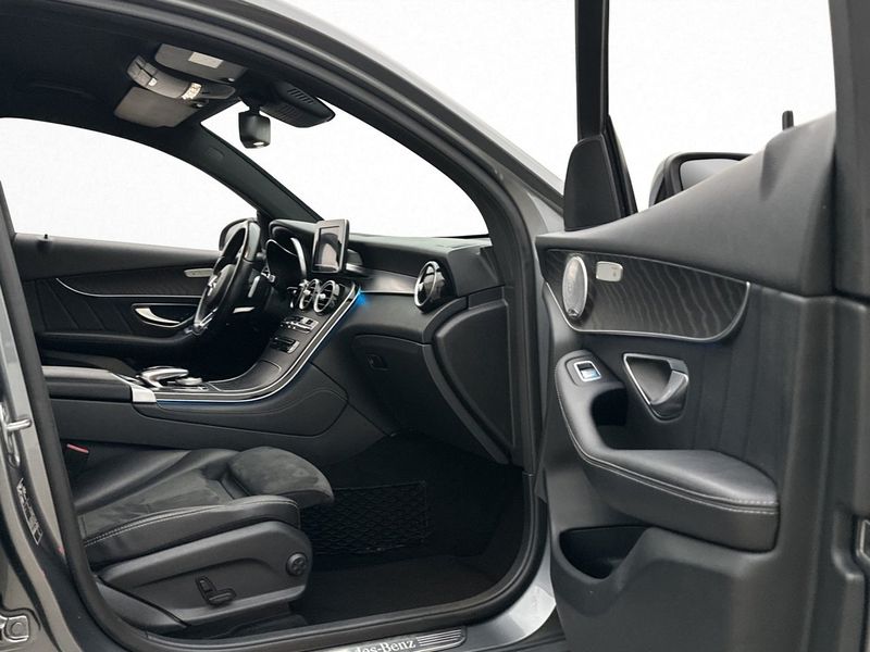 Mercedes GLC220 bild 17