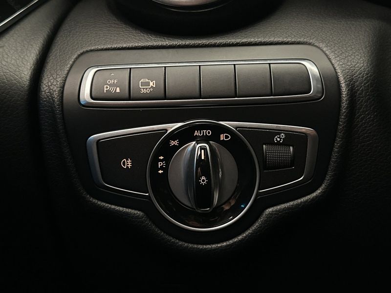 Mercedes GLC220 bild 33