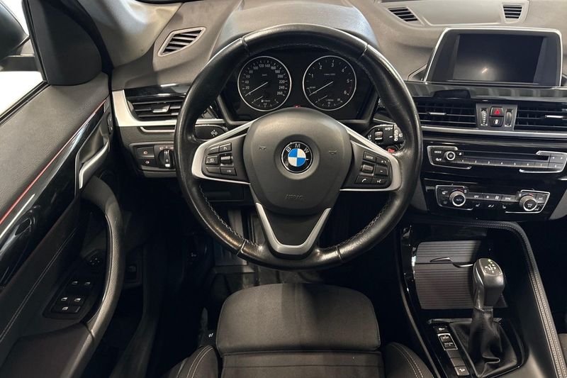 BMW X1 bild 16