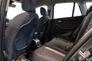 BMW X1 bild 14