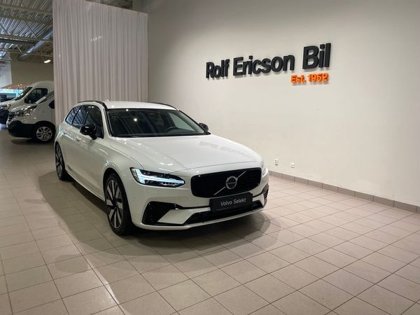 Volvo V90 T6 Plus Dark Nordic Edition - 2025
