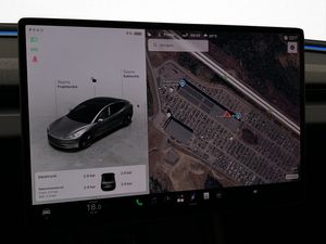 Tesla Model 3 bild 22